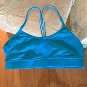 Lululemon Y sports bra